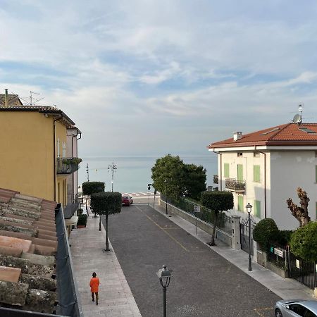 Lucia Holiday Apartments Lazise Kültér fotó