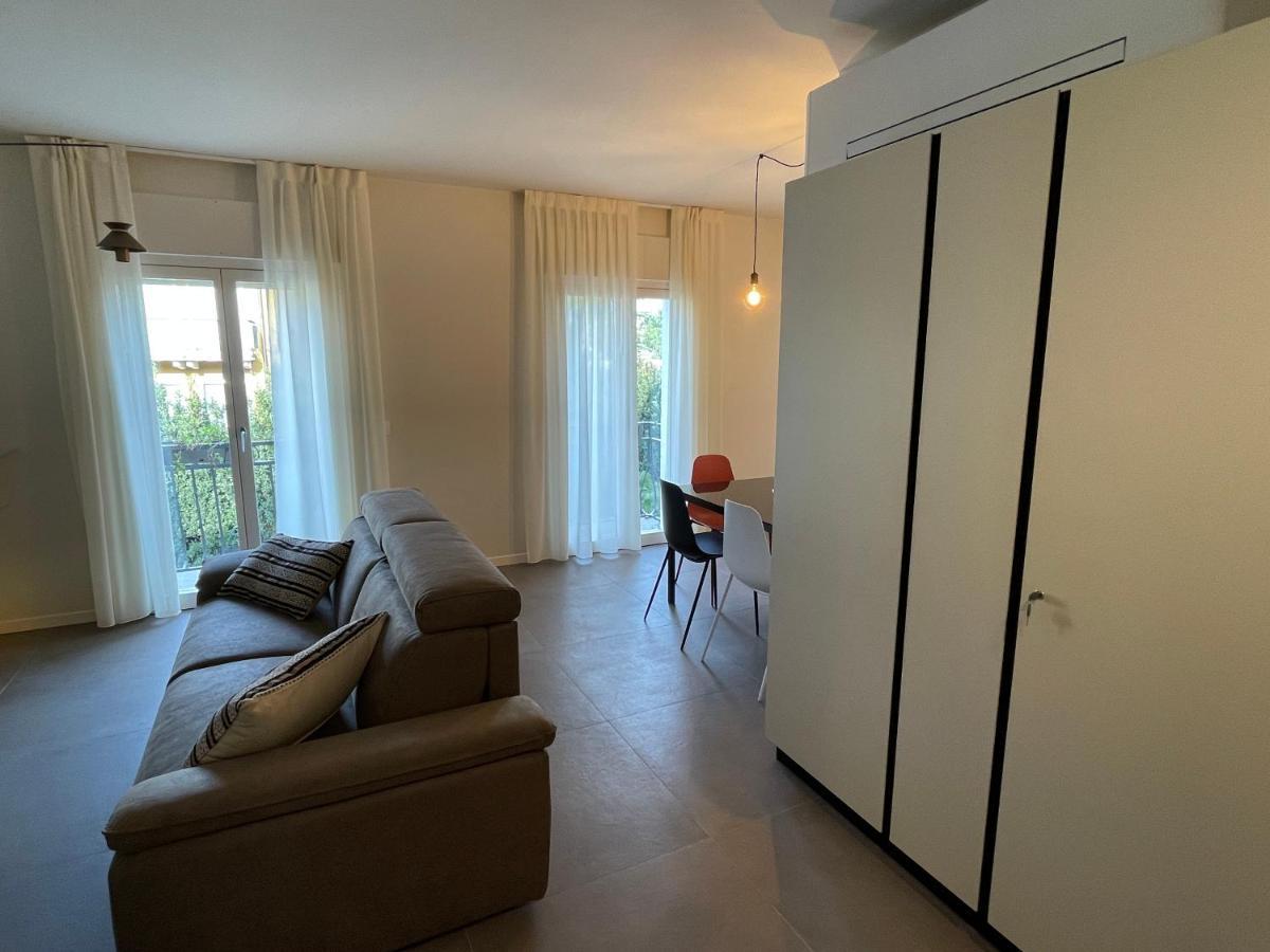 Lucia Holiday Apartments Lazise Kültér fotó